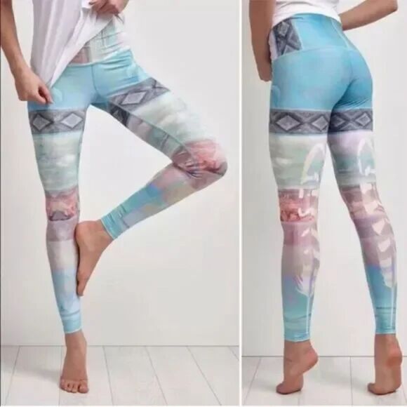 TEEKI Leggings Womens Small Blue Multicolor Tarot Magick Magic Hot Pants Legging - Picture 1 of 7